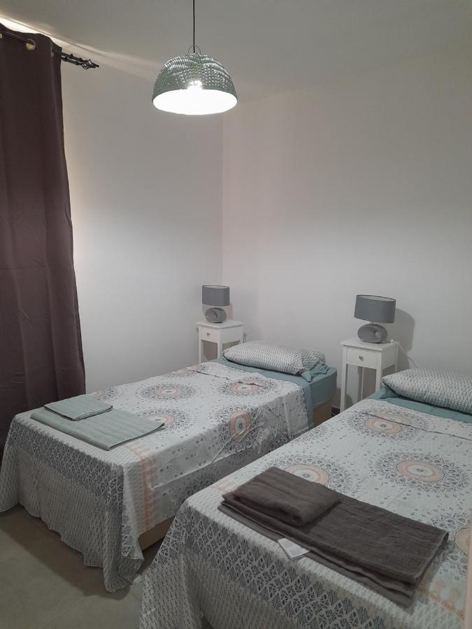 Tropicana One Bedroom Flat T1 In Albufeira Gale Close To 8 Beaches ภายนอก รูปภาพ
