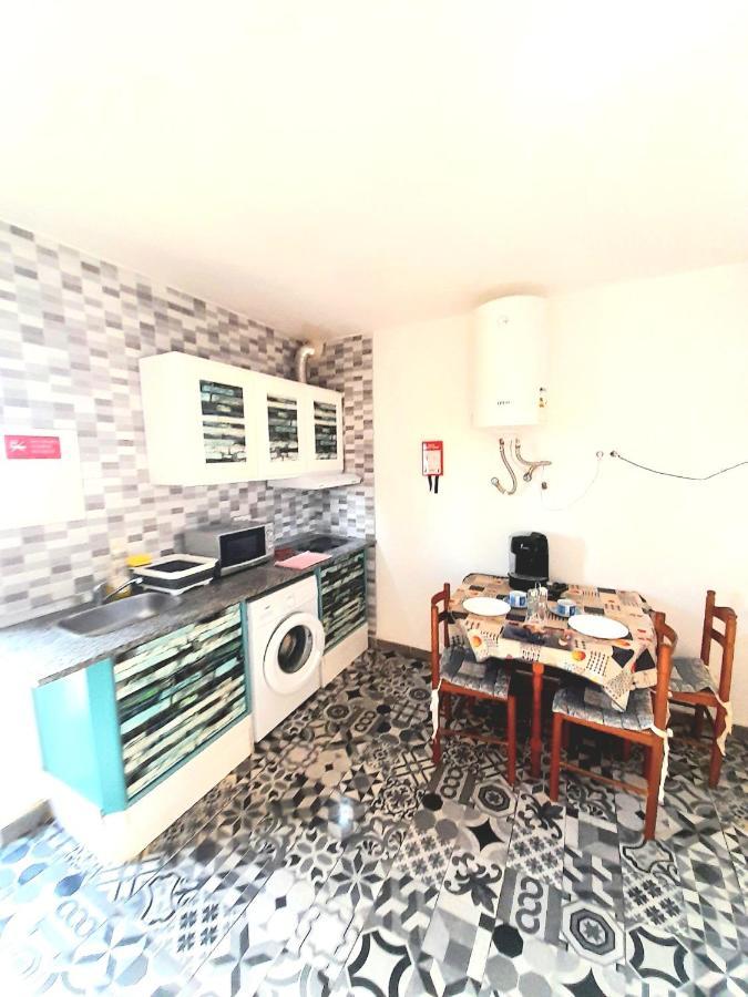 Tropicana One Bedroom Flat T1 In Albufeira Gale Close To 8 Beaches ภายนอก รูปภาพ