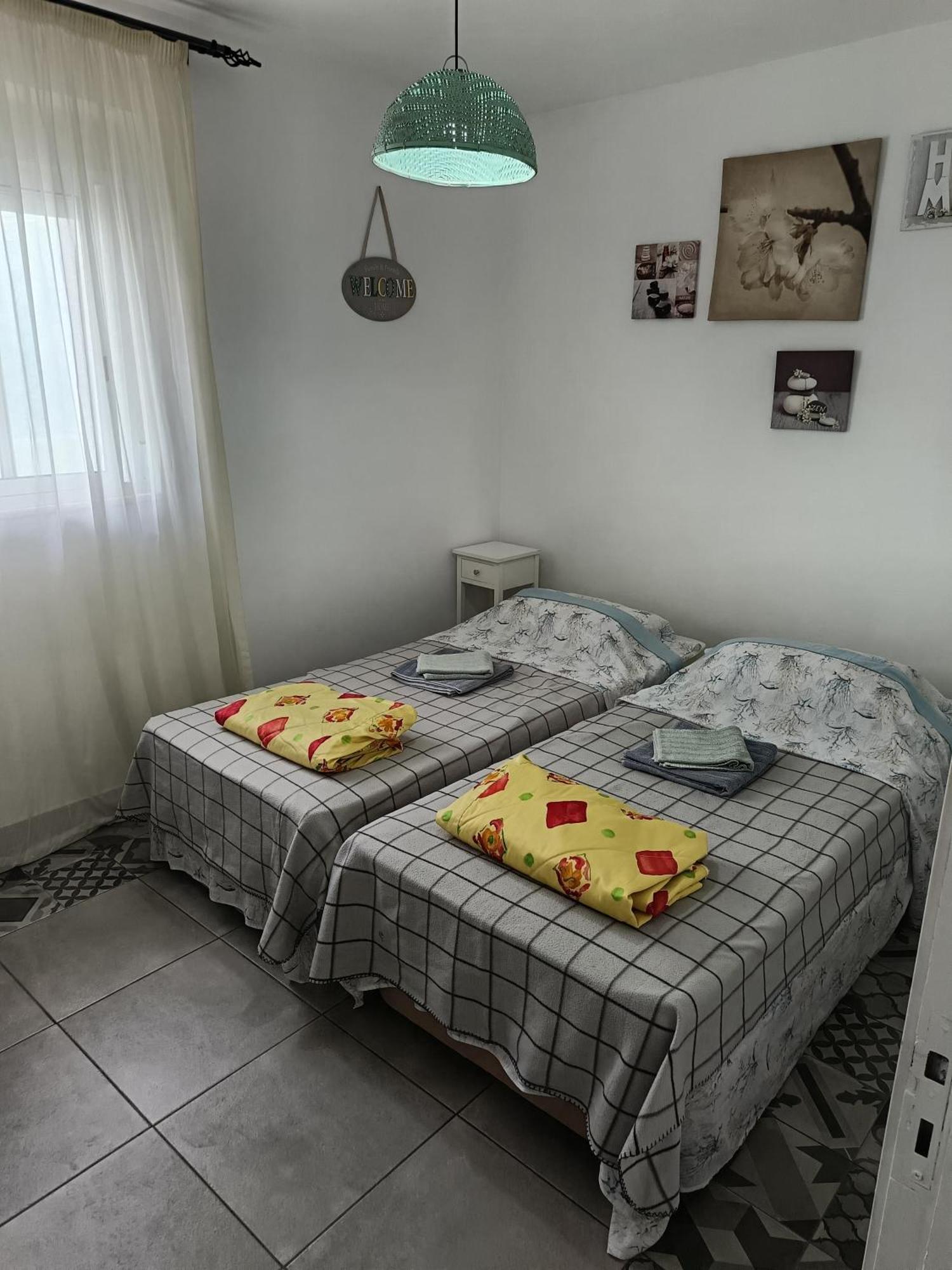 Tropicana One Bedroom Flat T1 In Albufeira Gale Close To 8 Beaches ภายนอก รูปภาพ